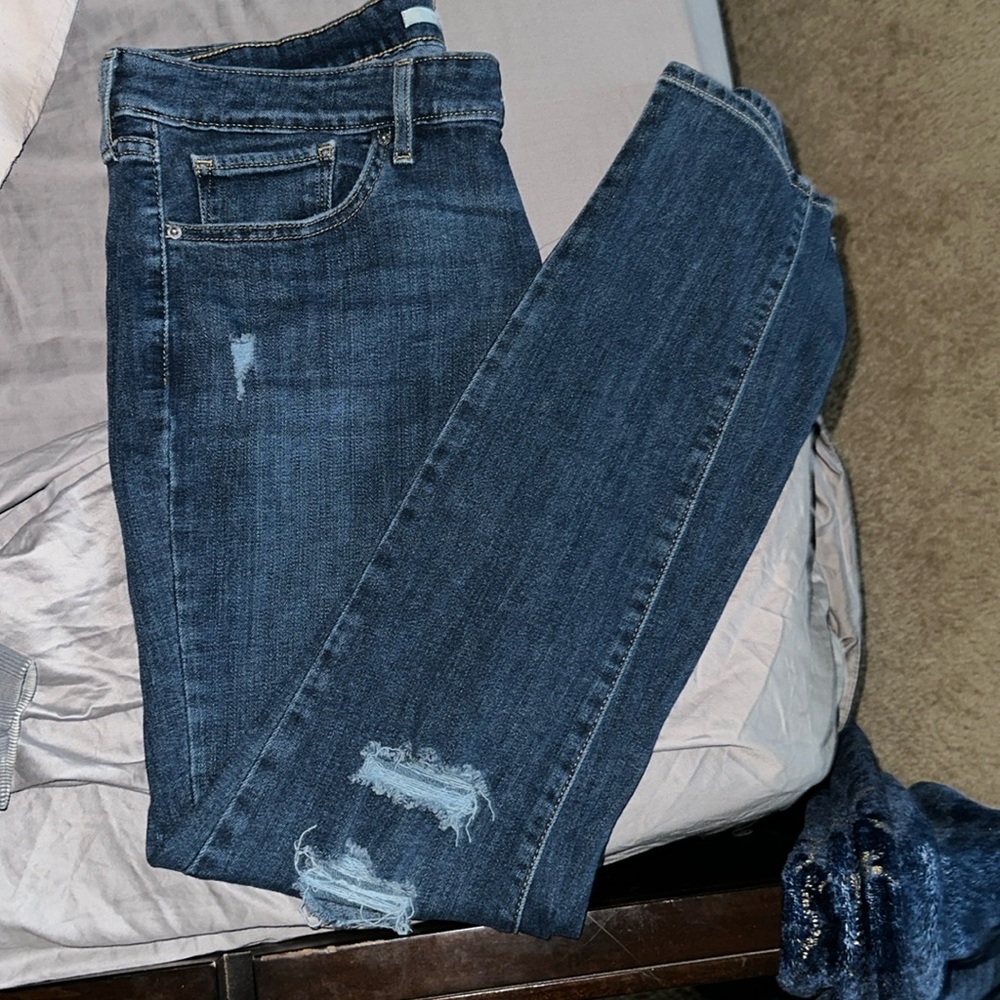 Levi jeans